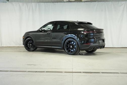 2026 Porsche Cayenne Turbo GT