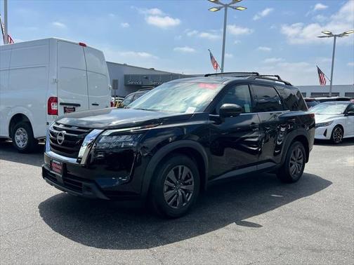 2024 Nissan Pathfinder SV FWD