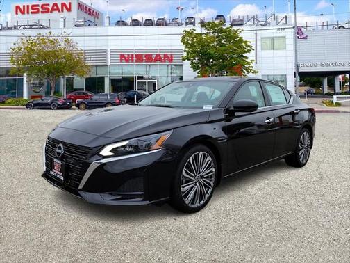 2025 Nissan Altima 2.5 SL