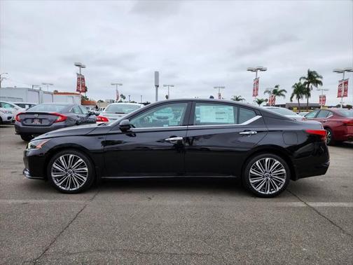 2025 Nissan Altima 2.5 SL
