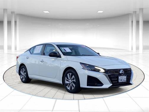 2025 Nissan Altima S