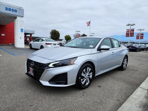 2025 Nissan Altima S FWD