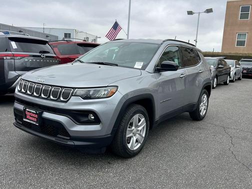 2022 Jeep Compass Latitude