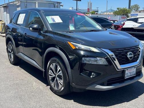 2022 Nissan Rogue SV