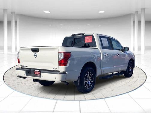 2021 Nissan Titan SV