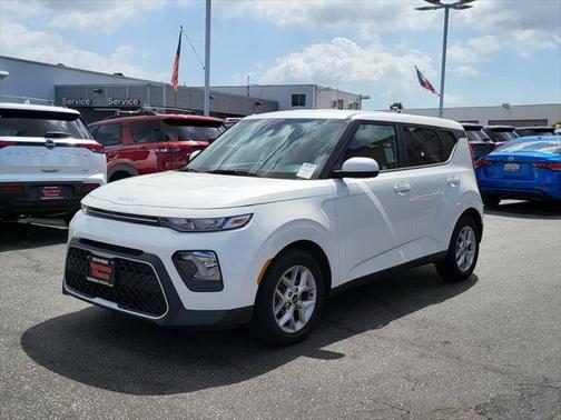2022 Kia Soul LX