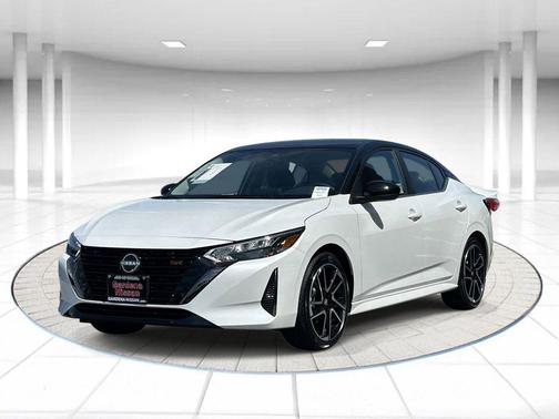 White 2025 Nissan Sentra SR