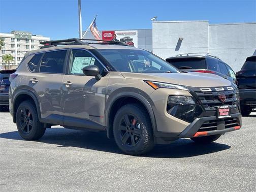 2025 Nissan Rogue Rock Creek