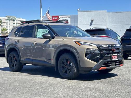 2025 Nissan Rogue Rock Creek