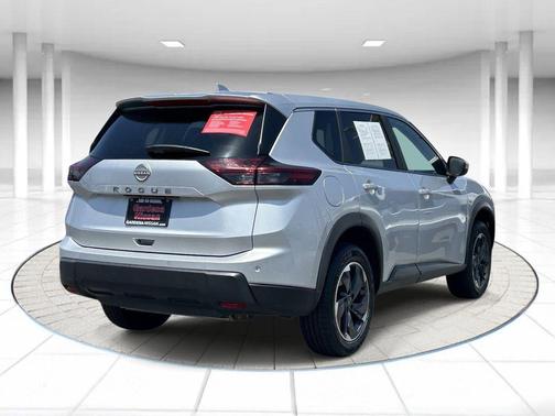Brilliant Silver Metallic 2025 Nissan Rogue SV