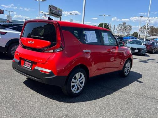 2022 Kia Soul LX