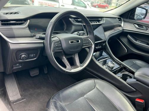 2022 Jeep Grand Cherokee Limited X