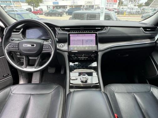 2022 Jeep Grand Cherokee Limited X