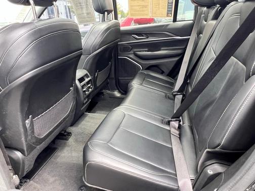 2022 Jeep Grand Cherokee Limited X