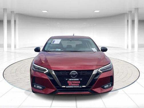 Scarlet Ember 2023 Nissan Sentra SR