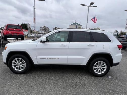 2022 Jeep Grand Cherokee Laredo