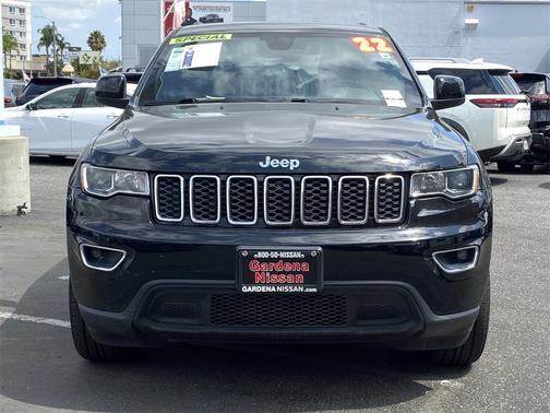 2022 Jeep Grand Cherokee Laredo