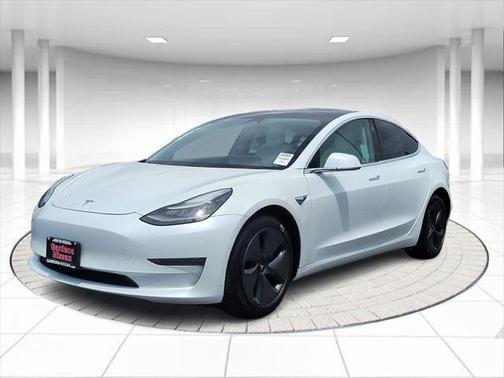 2020 Tesla Model 3 Long Range