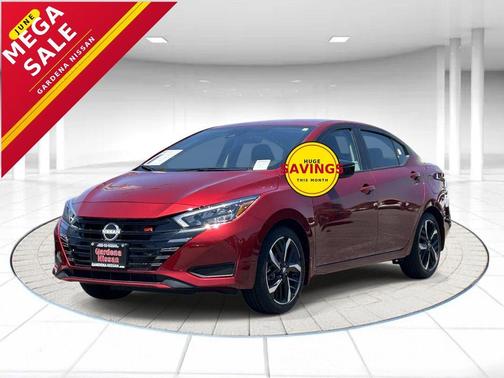 Scarlet Ember 2025 Nissan Versa 1.6 SR