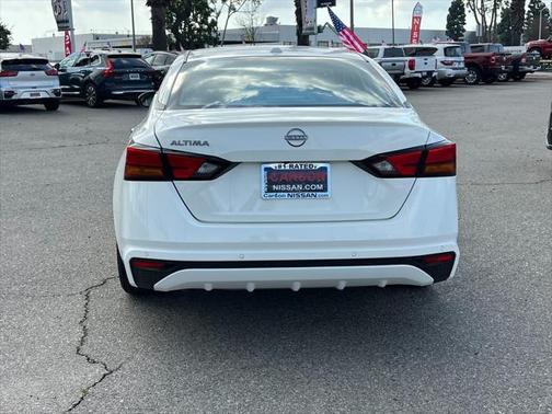 2025 Nissan Altima S FWD