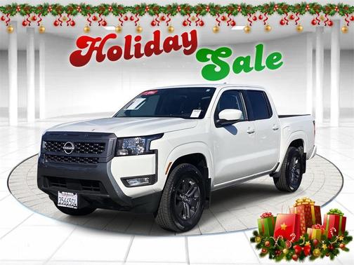 2025 Nissan Frontier SV