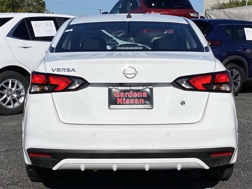 2025 Nissan Versa 1.6 S