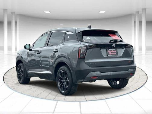 Gun Metallic 2026 Nissan Kicks SR