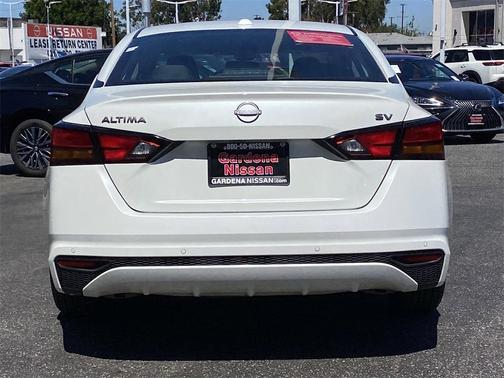 2023 Nissan Altima 2.5 SV