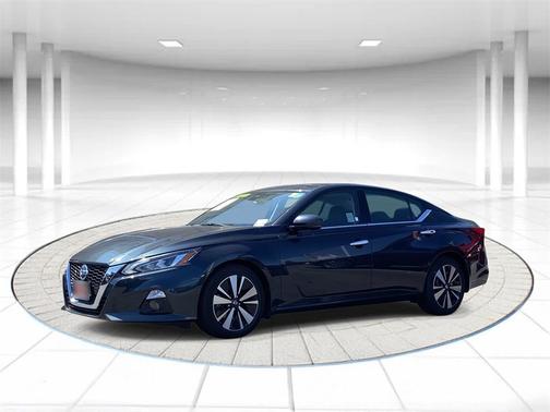 2022 Nissan Altima 2.5 SL