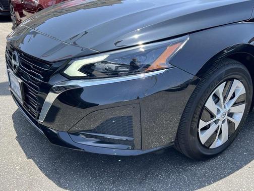 2025 Nissan Altima S