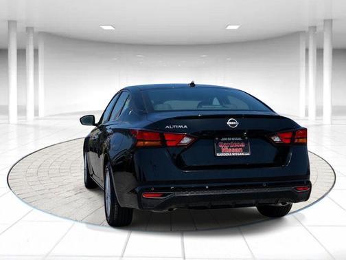Black 2025 Nissan Altima S