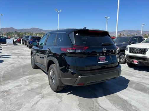 2025 Nissan Rogue S