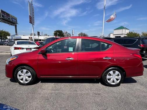 2016 Nissan Versa 1.6 SV