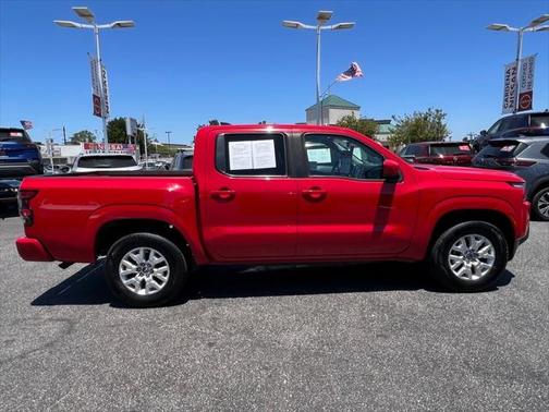 2022 Nissan Frontier SV