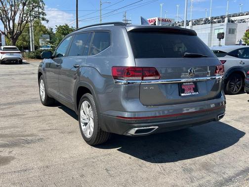 2021 Volkswagen Atlas 3.6L SE w/Technology