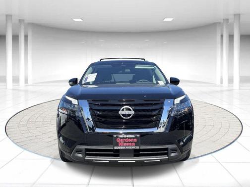 Black 2025 Nissan Pathfinder SV
