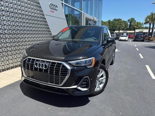 2022 Audi Q3 45 S line Premium