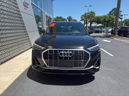 2022 Audi Q3 45 S line Premium