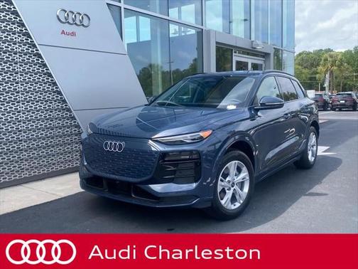 2025 Audi Q6 e-tron Premium