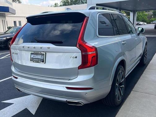 2019 Volvo XC90 T6 Momentum
