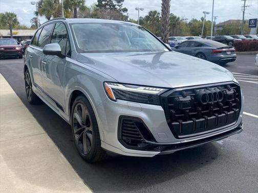 2025 Audi Q7 55 Prestige