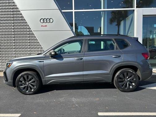 2022 Volkswagen Taos 1.5T S