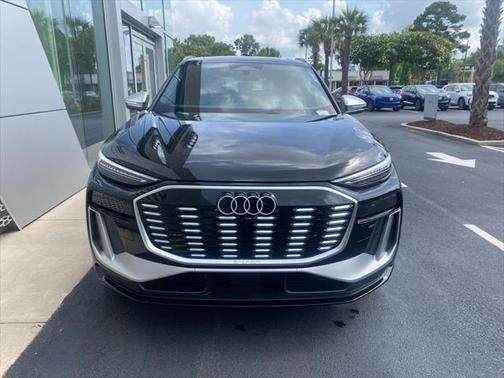 2025 Audi SQ6 e-tron Premium Plus quattro