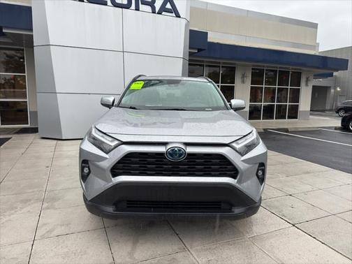 2023 Toyota RAV4 Hybrid XLE Premium