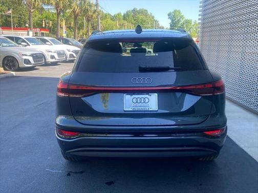 2025 Audi Q6 e-tron Premium
