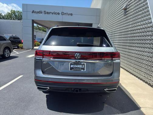 2024 Volkswagen Atlas 2.0T SE w/Technology 4MOTION