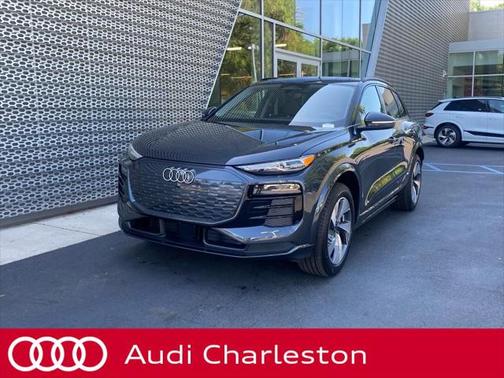 2025 Audi Q6 e-tron Premium quattro