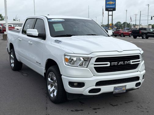 Bright White Clearcoat 2020 RAM 1500 Big Horn Crew Cab 4x4 5'7 Box
