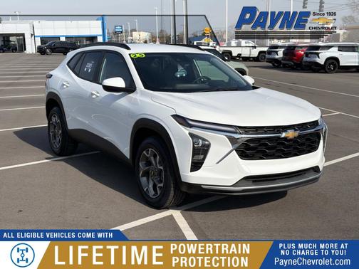 Summit White 2025 Chevrolet Trax LT
