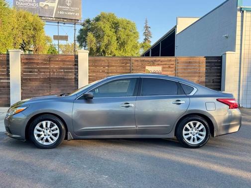 2017 Nissan Altima 2.5 S